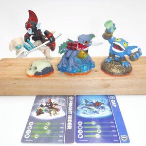 Skylanders Giants 3 Figures & Cards Lot Orange Base Zap Fright Rider Pop Fizz